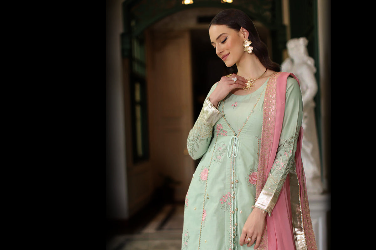 How to look stylish yet sober for Office wearing by wearing Lawns, Khaddar, Linen