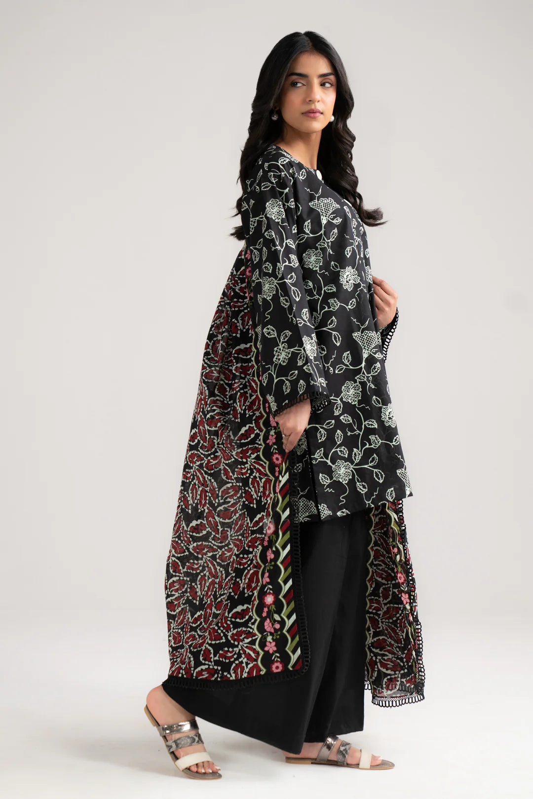 3 Piece Printed Lawn Suit